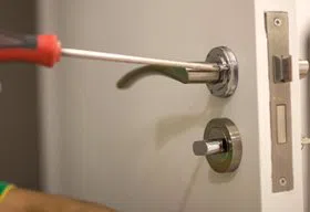 Gallery Locksmith Store Inglewood, CA 310-975-3199 Gallery Locksmith Store Inglewood, CA 310-975-3199 - 14-Install-New-Lock